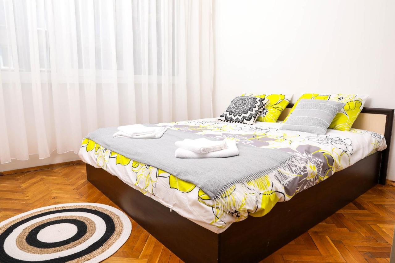 Krichim Apartments,three-bedroom, Large Apartment, Center Apartment
